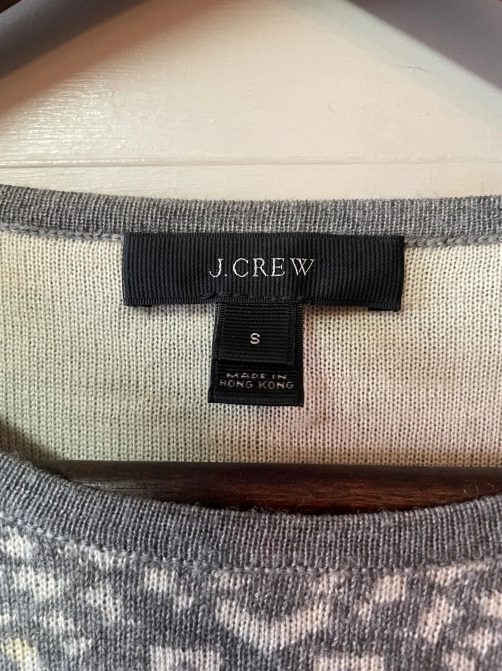 J.Crew Women’s Merino Wool Sweater Pullover Fair Isle Gray White Size S.